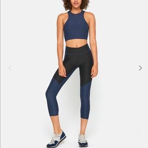 Outdoor Voices navy & black 7/8 leggings, size M